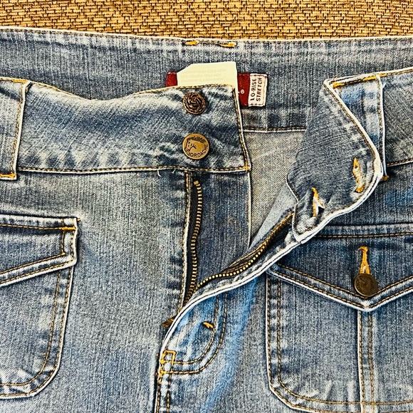 Jordache Blue Denim Scort - Picture 6 of 8